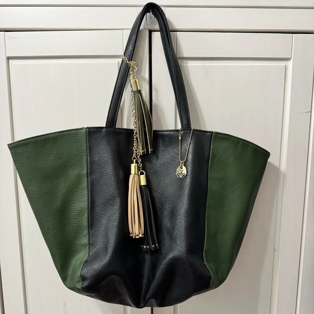 Big Buddha, black and green faux leather large tote bag with tassels - Picture 2 of 10